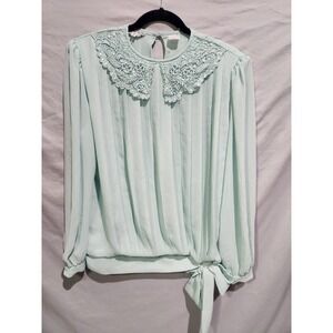 Vintage 14P Mint Green Lace Collar Pleated Blouse Women Long Sleeve Pearl Button
